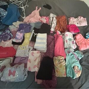 baby girl clothes 6m-12m (sleepers, onesies, pants, sweats, leggings)